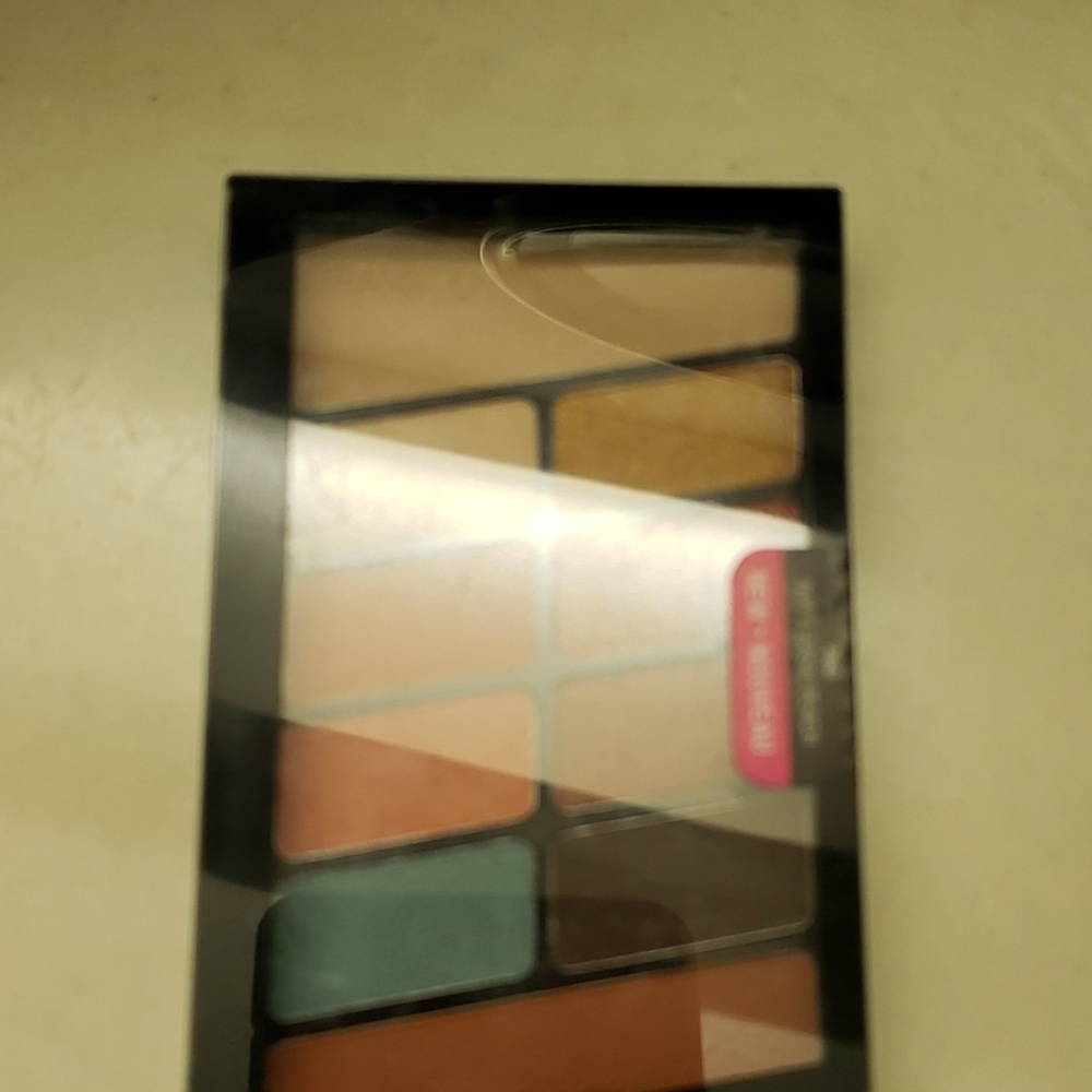 Eyeshadow